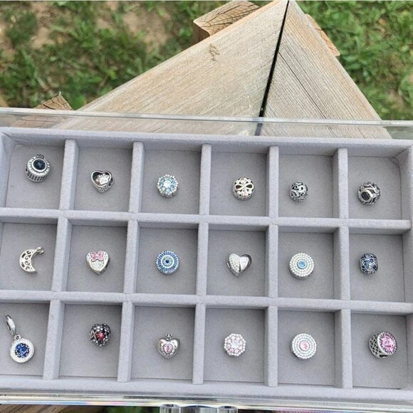 925 Sterling Silver Crown Charm - Picture 8 of 8